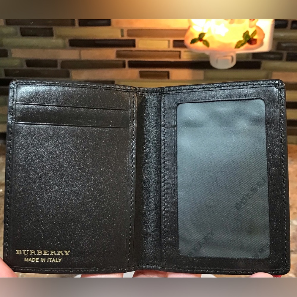 Burberry Nova Check Card/ID Holder 😍❤️ - Picture 6 of 17